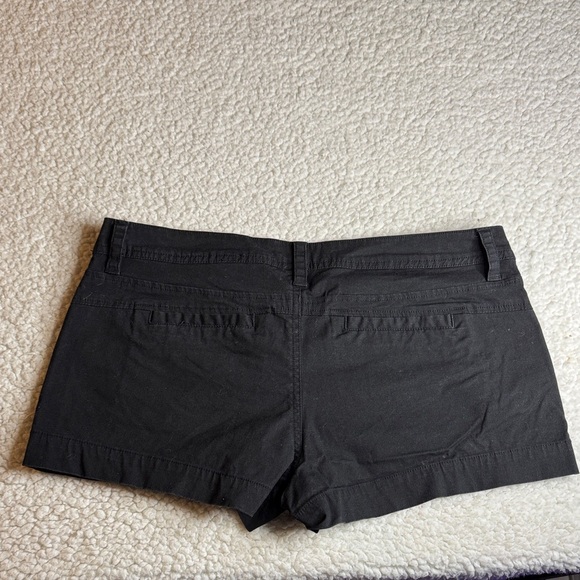 Guess Women's Black Chino Shorts - Picture 3 of 6